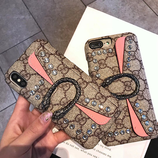 グッチブランドiphonexケーススネークアイフォンx Plusカバー レザー製 Gucci ブランドiphone8 8 Plus