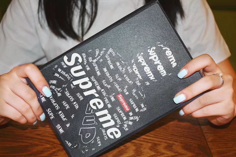 supreme ipad mini2/3/4カバー 高級