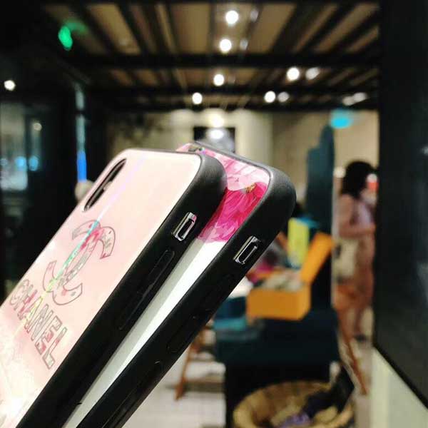 可愛い iphone xsカバー シャネル