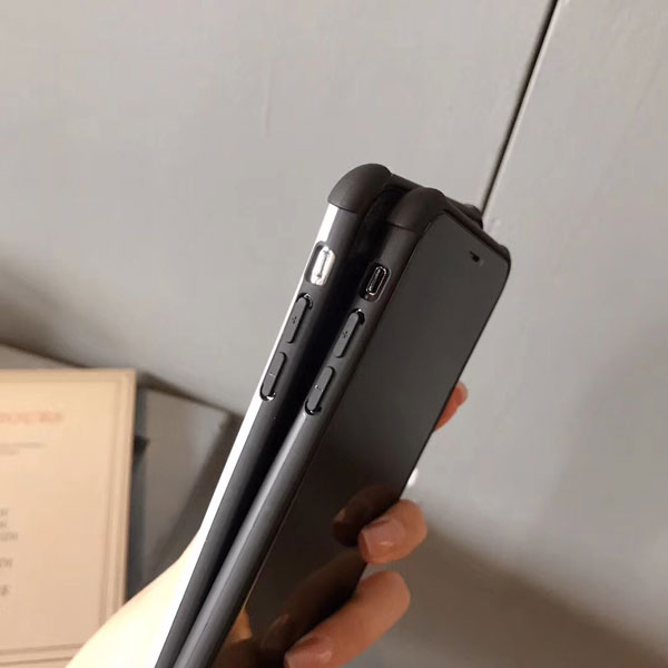 GUCCI アイフォンX/XSケース