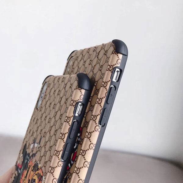 GUCCI iPhone XR/XI MAXケース