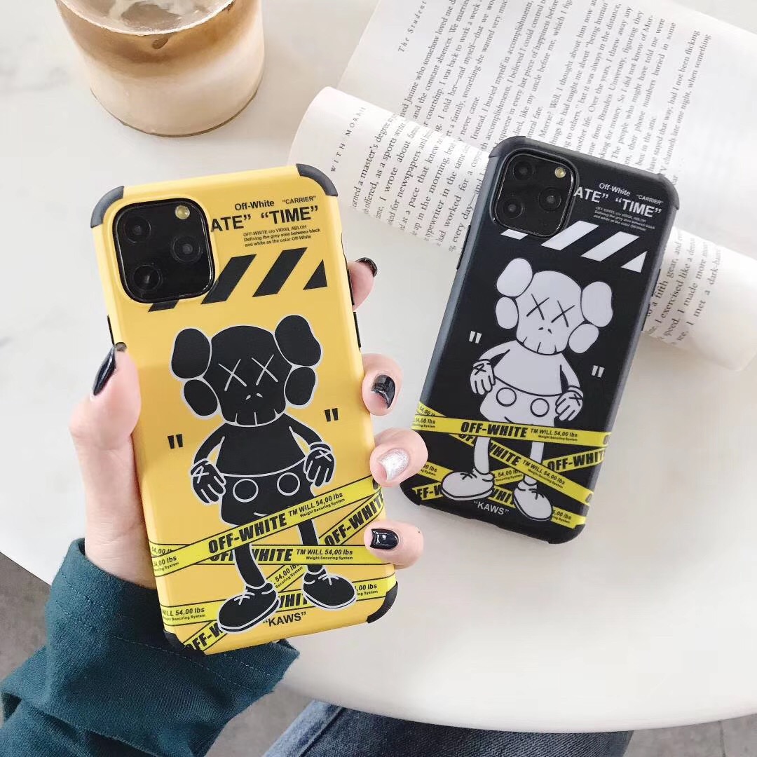 オフホワイト カウズコラボ iPhone11pro maxケース