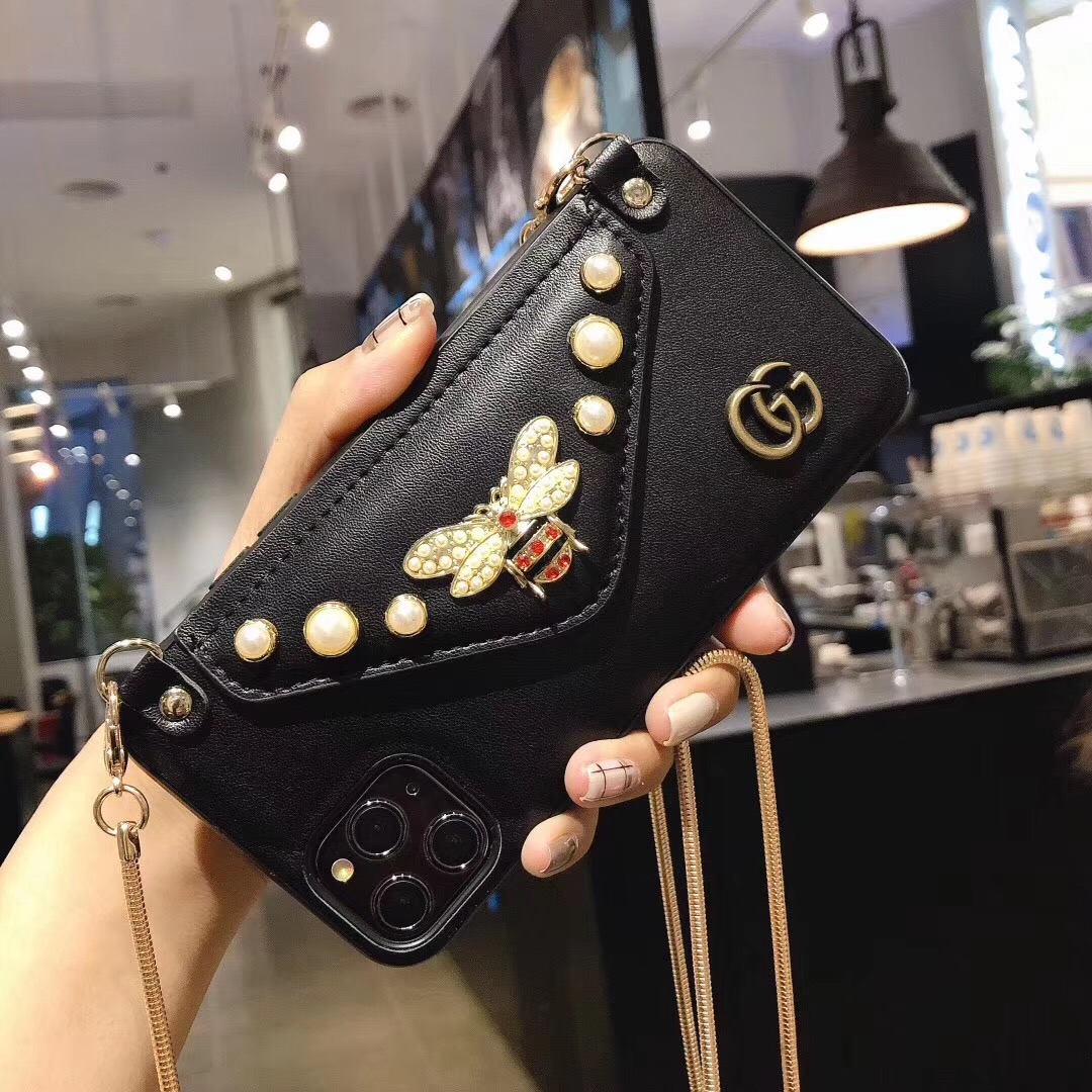 女性向け グッチ アイフォン11プロケース