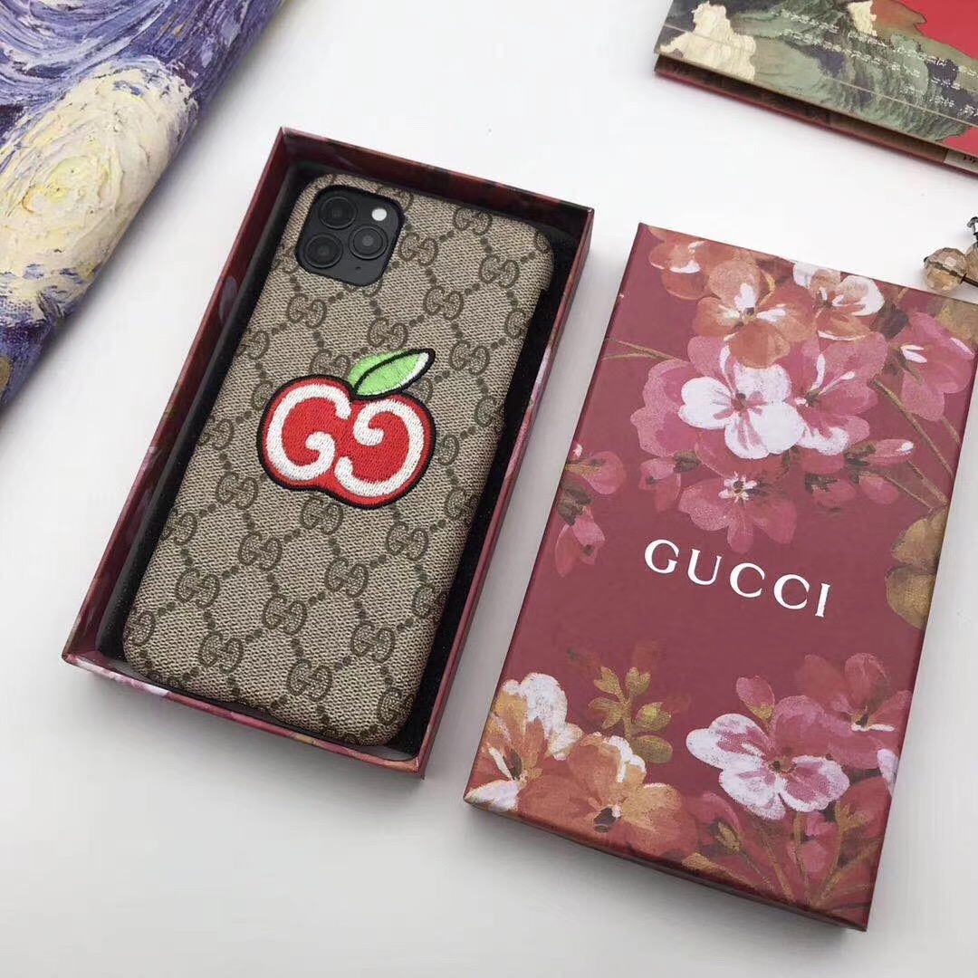 グッチ iPhone12ケース