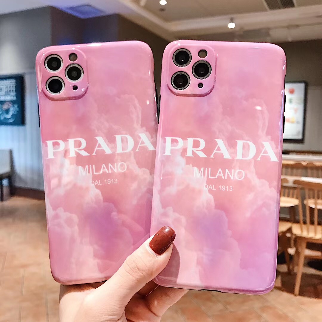 プラダ iphone12プロケース