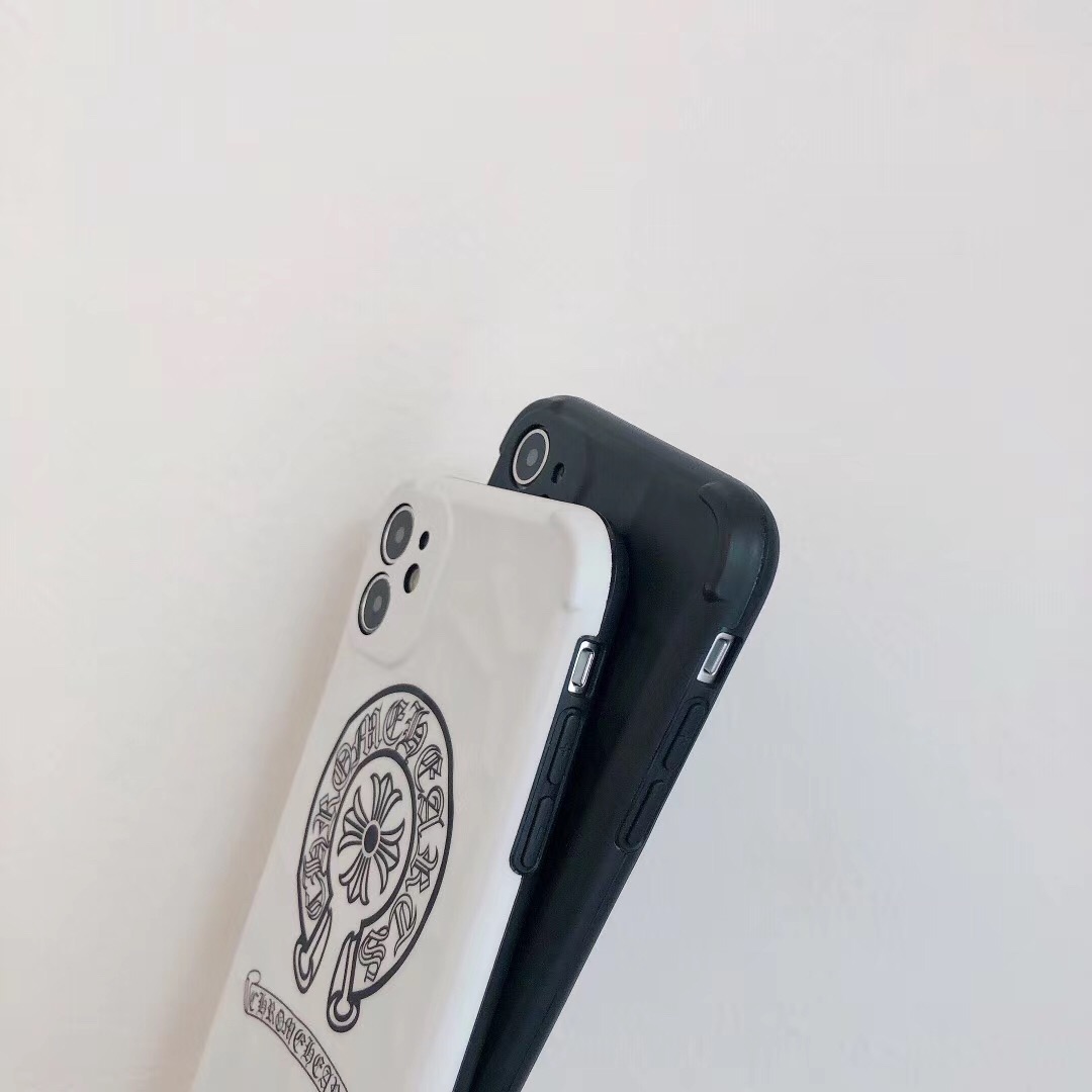 CHROME HEARTS iPhone12ケース