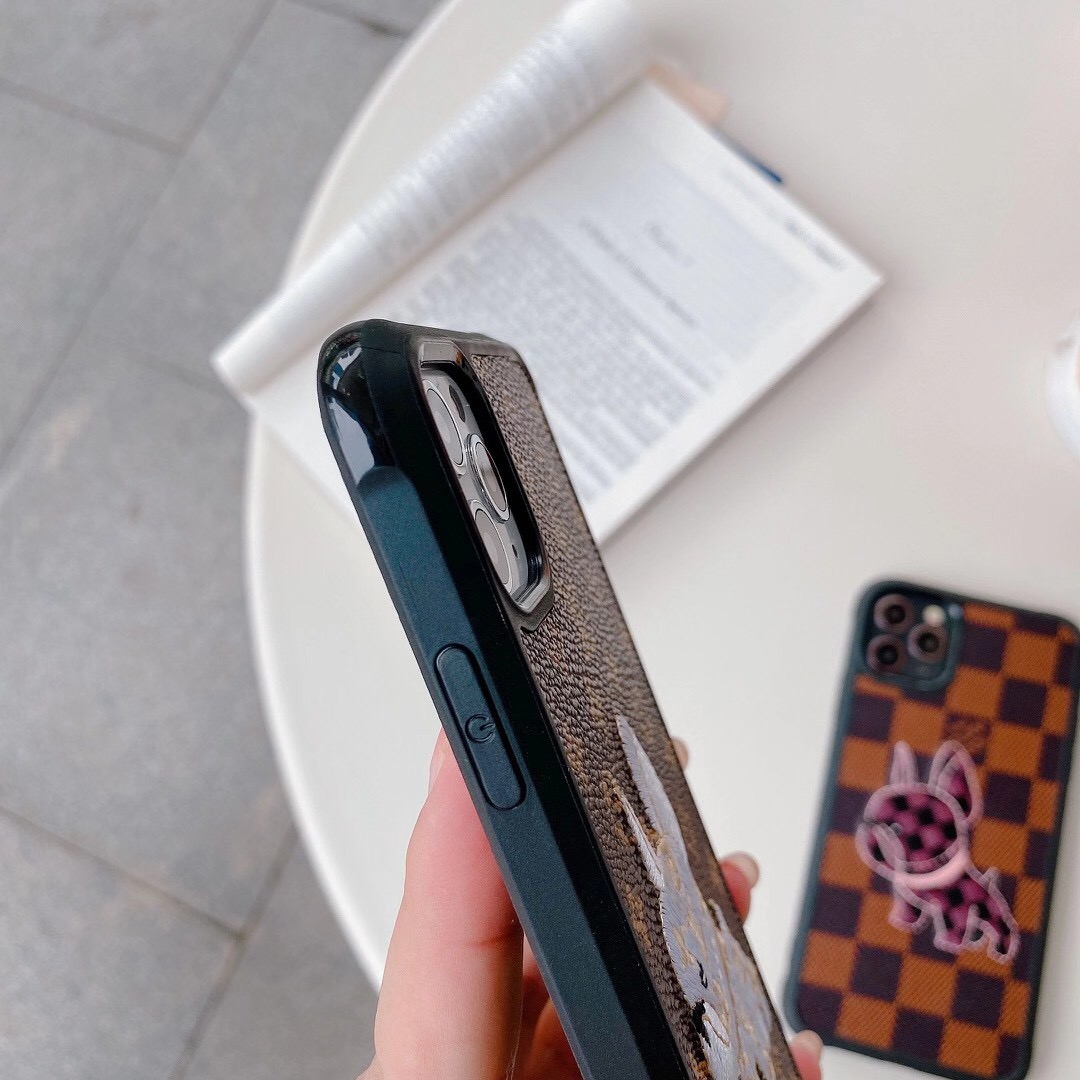 ルイヴィトン iphone12proケース 犬柄