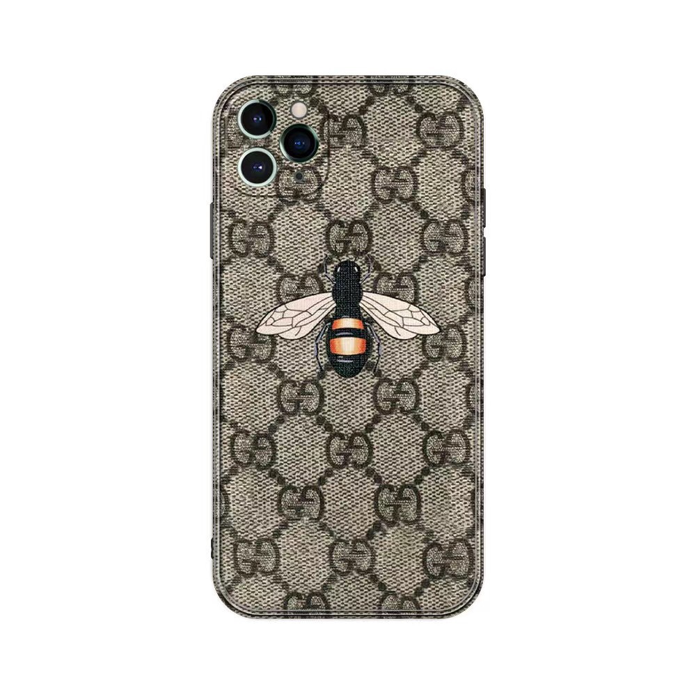 グッチ iphone12pro ケース タイガー柄