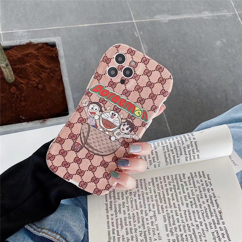 グッチ ドラえもんコラボ iPhone12proケース