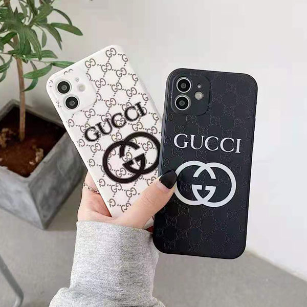 グッチ iPhone12proケース