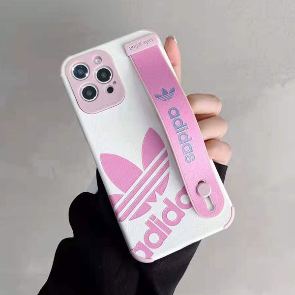 アディダス iPhone13ケース