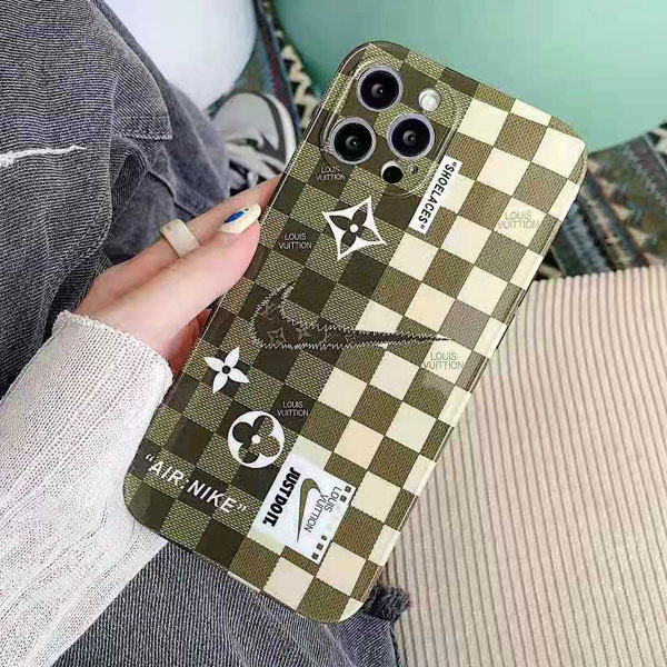 ナイキ iphone13proケース