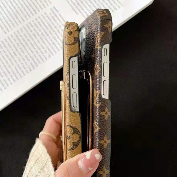 ブラント iphone13proルイヴィトンケース