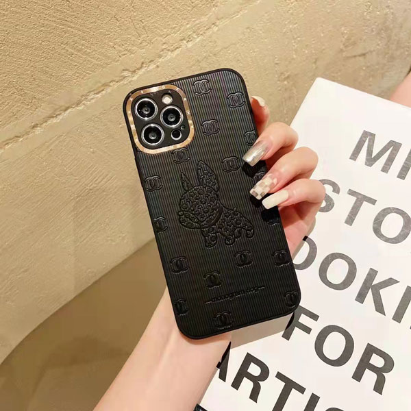 Chanel iPhone13ケース