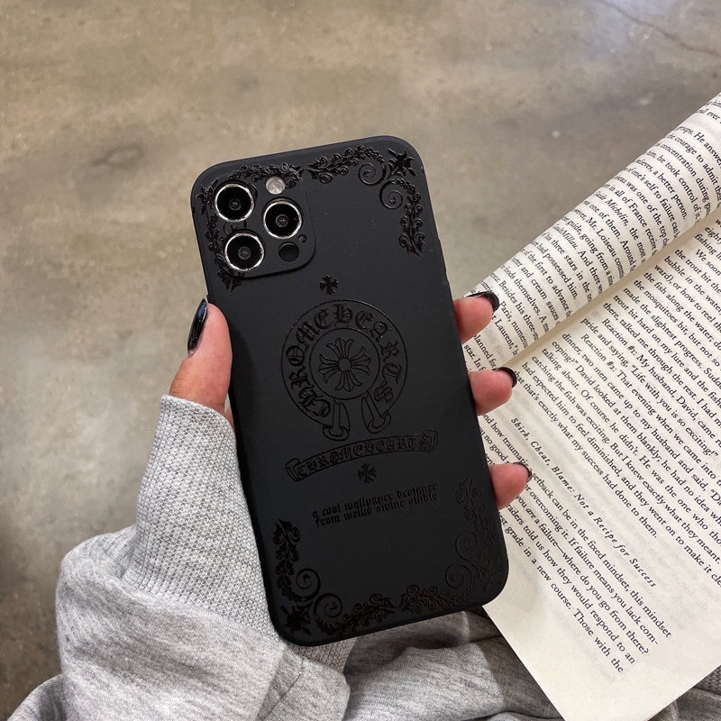 クロムハーツ iPhone13ケース