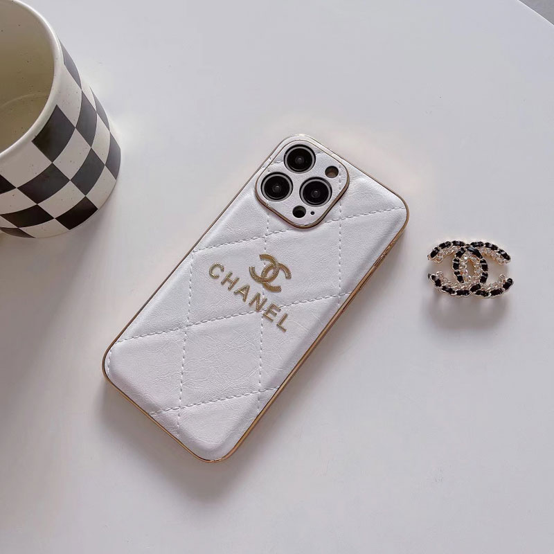 シャネル iPhone 13 Proケース
