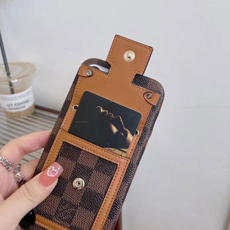 カードポケット付き iPhone13pro maxケース ルイヴィトン