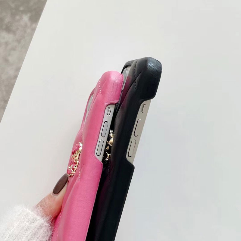 Chanel iPhone13pro maxケース ショルダーチェーン付き