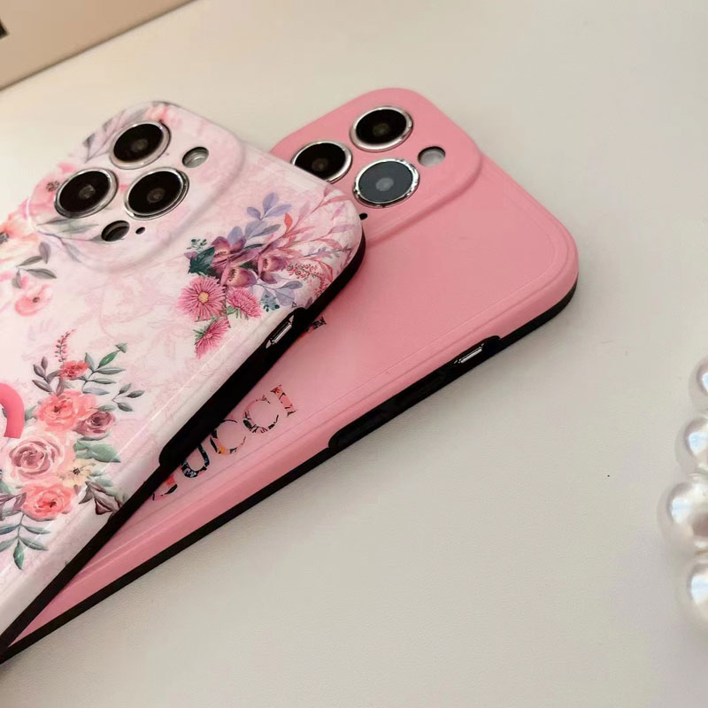 グッチ アイフォン14プロケース