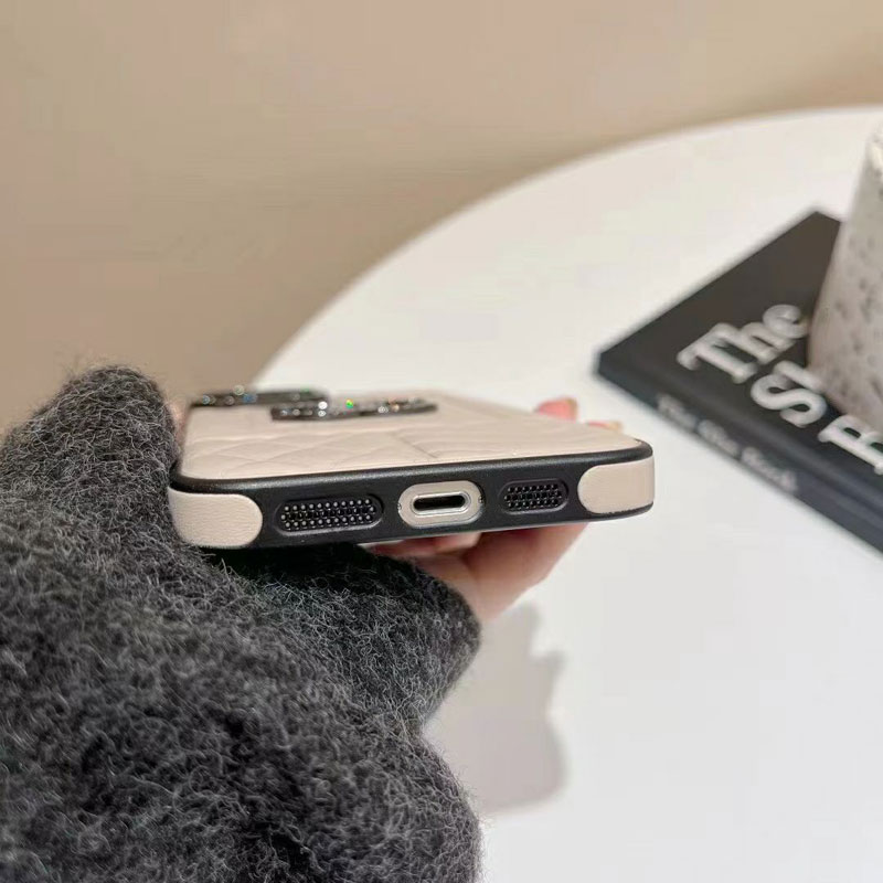 レディース向けシャネル iphone16/16proケース