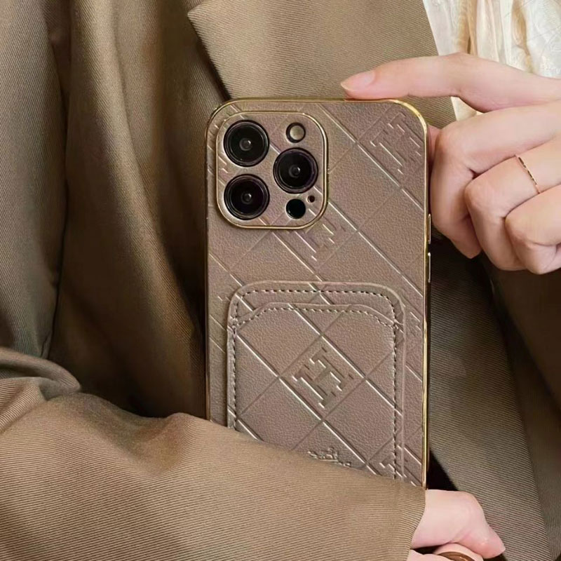 エルメス iPhone 16 レザーケース