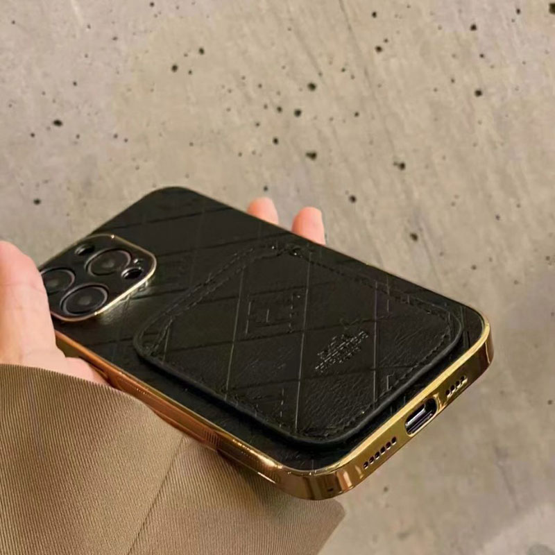 女性 HERMES iPhone16pro maxケース
