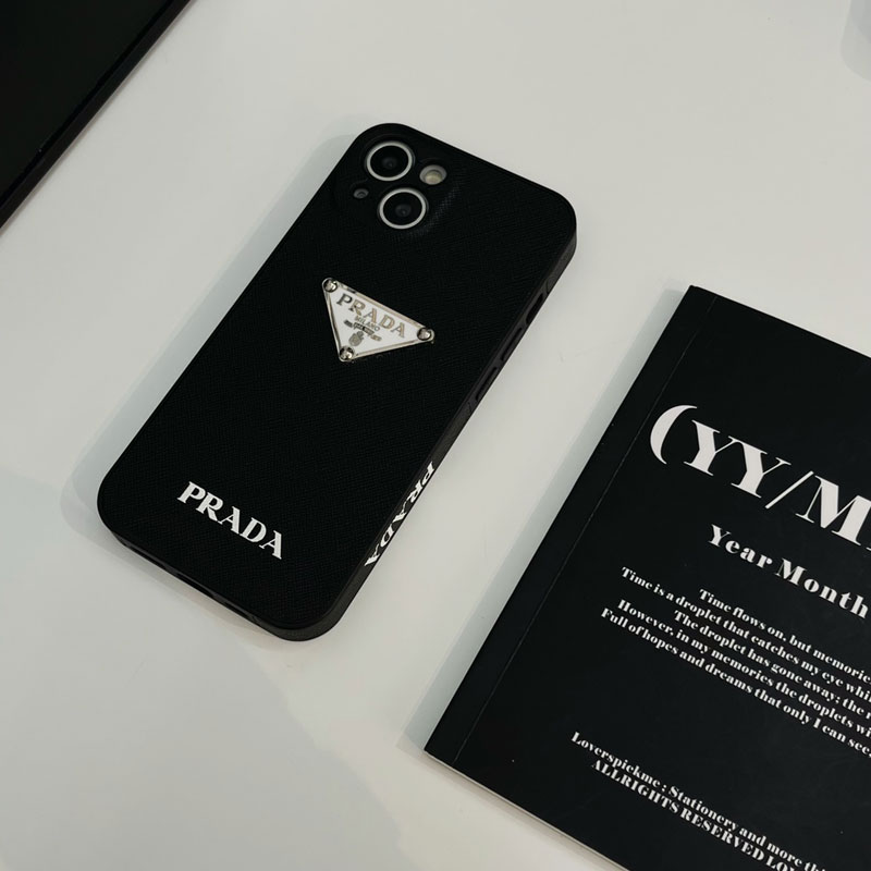 プラダ iPhone16レザーケース