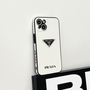 プラダ iPhone16/16 Pro レザーケース アイフォン16pro max/15/15pro maxケース ブランド Prada iphone14/13/12/11pro max 保護カバー