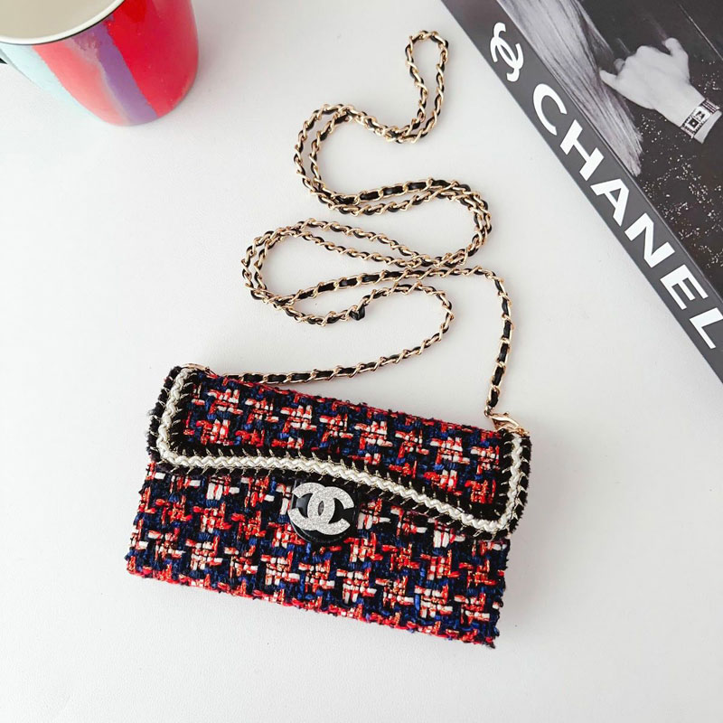 Chanel iPhone16pro カバー
